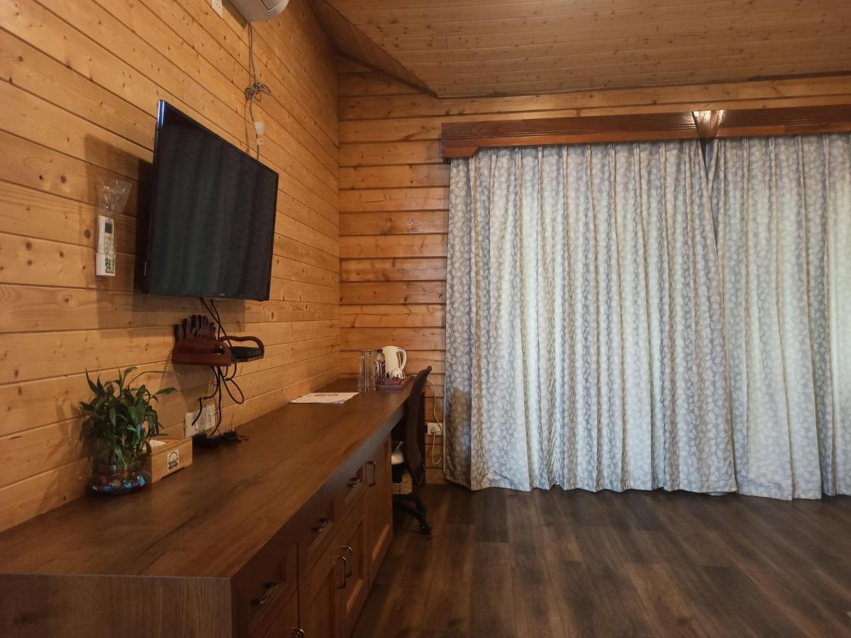 Ri Shat Sngi Orchid Resort By World Choice Σιλόνγκ Εξωτερικό φωτογραφία